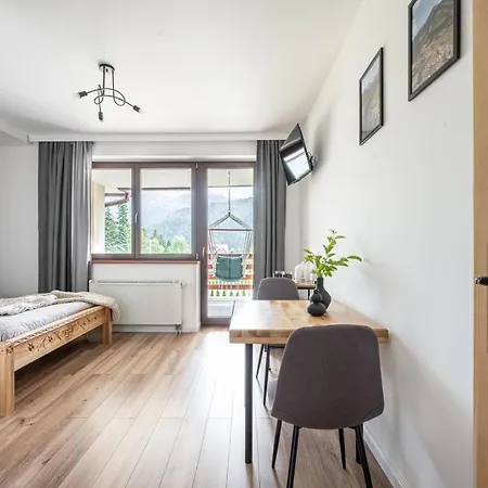 Goscinne Maryniarczyk Séjour chez l'habitant *