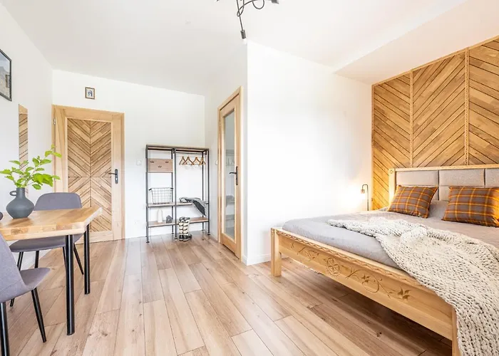 Goscinne Maryniarczyk * コシチェリスコ